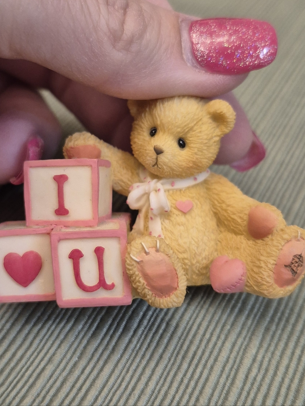 Cherished Teddies Mini Collectible Bear with 'I ♥ U' Blocks 1996 Vintage